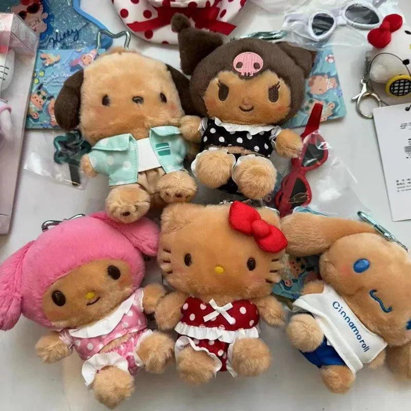 น่ารักการ์ตูนสีดําผิวฮาวายแว่นตากันแดด Sanrio Kuromi My Melody Cinnamoroll Hellokitty ตุ๊กตาพวงกุญแจตุ๊กตาจี้ของขวัญของเล่น