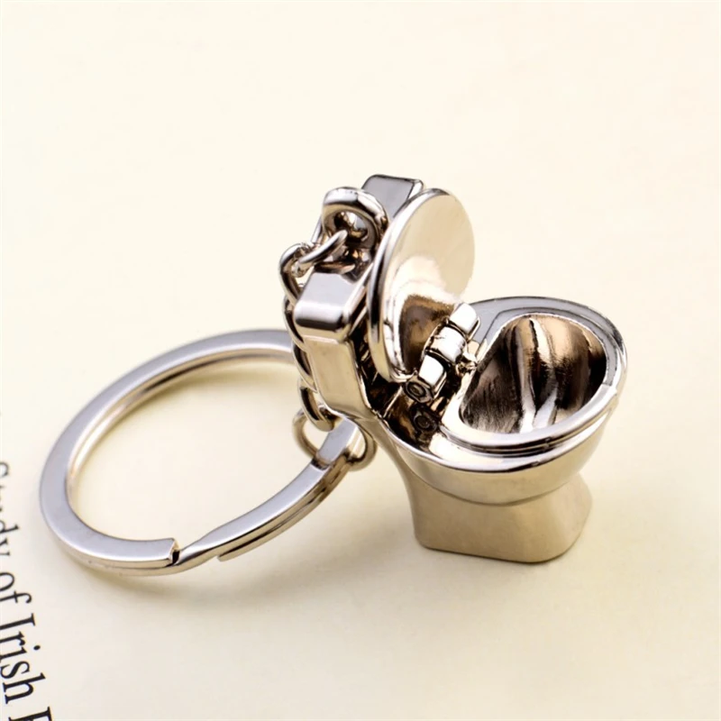 Novidade Halloween Metal Chaveiro, Gadgets engraçados, Fechar Stool Toilet piada Keychain, Paródia Prank, Crianças Chaveiro, Novo