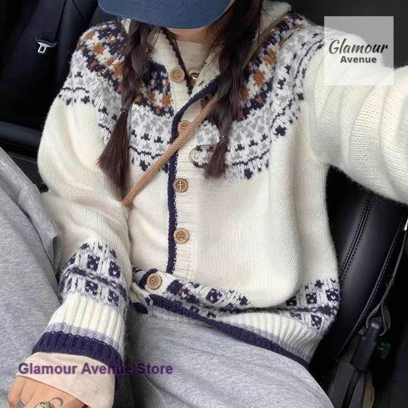 

Korean design retro hooded sweater cardigan women's autumn and winter new Fairland fashion plus size loose slim knit coat