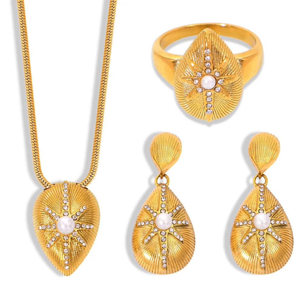 

New luxury jewelry set, pendant necklace + ring + earrings star design Inlaid with zircon jewelry