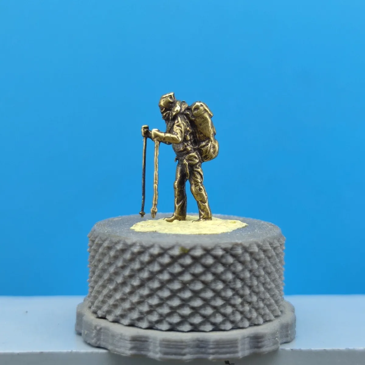 Brass Backpacker Hiker Miniature Figure Character DIY Diorama Sand Table Railway Layout Decor Micro Landscape Terrarium Ornament