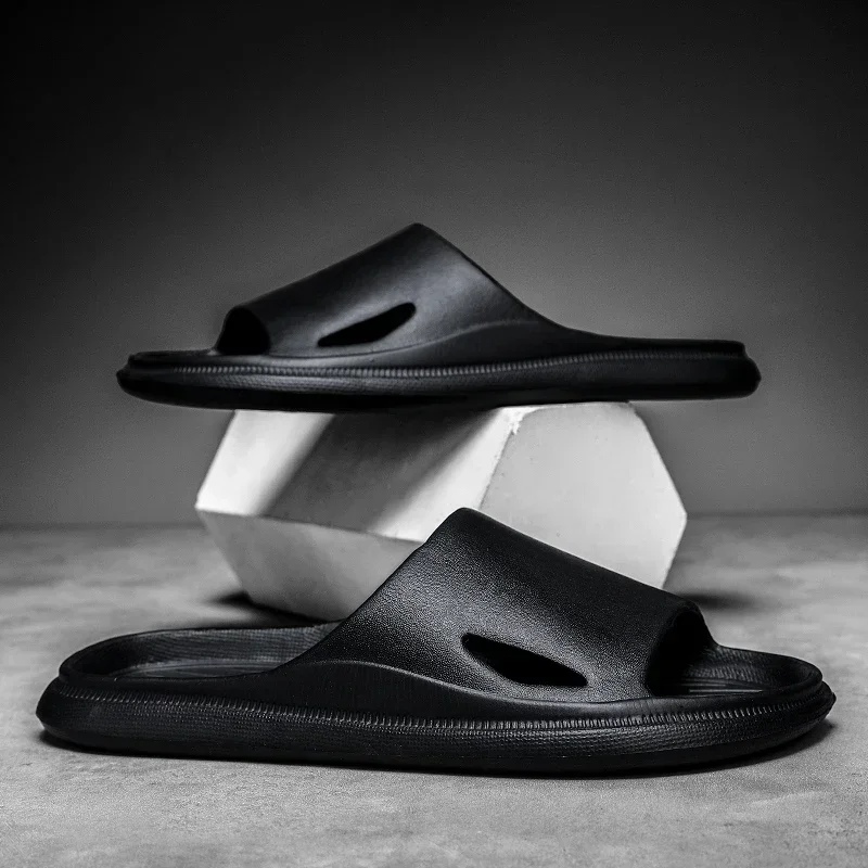 Pantoufles d'été confortables pour hommes, tongs paresseuses non aldes, mode extérieure, pantoufles à deux vêtements, nouvelle tendance, 2024