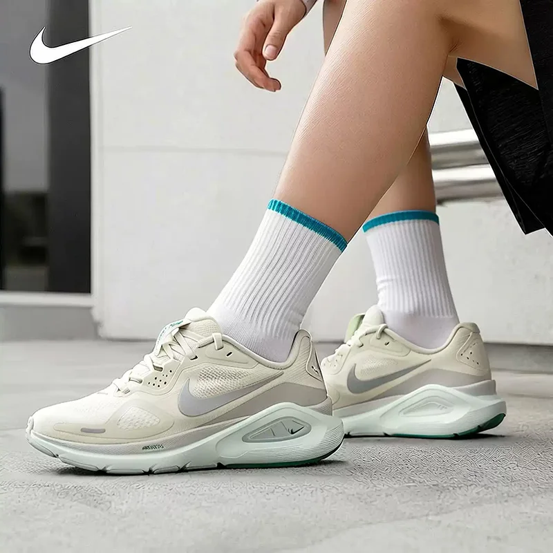 Nike Women's Running Shoes STRUCTURE26 - Training Cushioned Breathable Running Shoes HJ1101-008 view 3