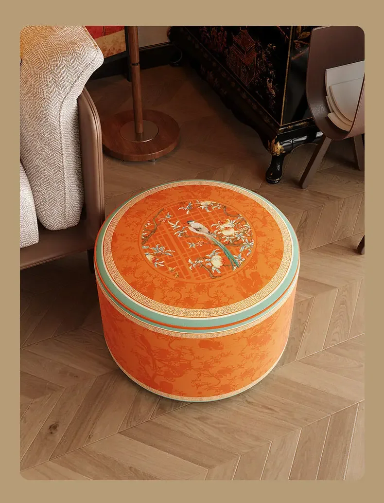 New Chinese style living room, bay window, lazy person sitting on the balcony, sofa, tatami mat, cushion, carpet, foot cushion