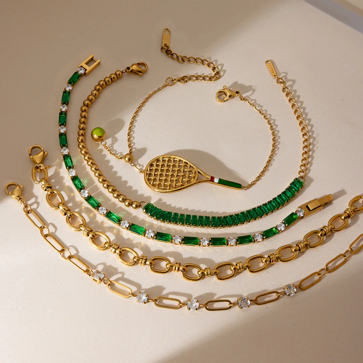 

18K gold stainless steel green zircon tennis racket bracelet, colorfast, versatile tennis chain for women.