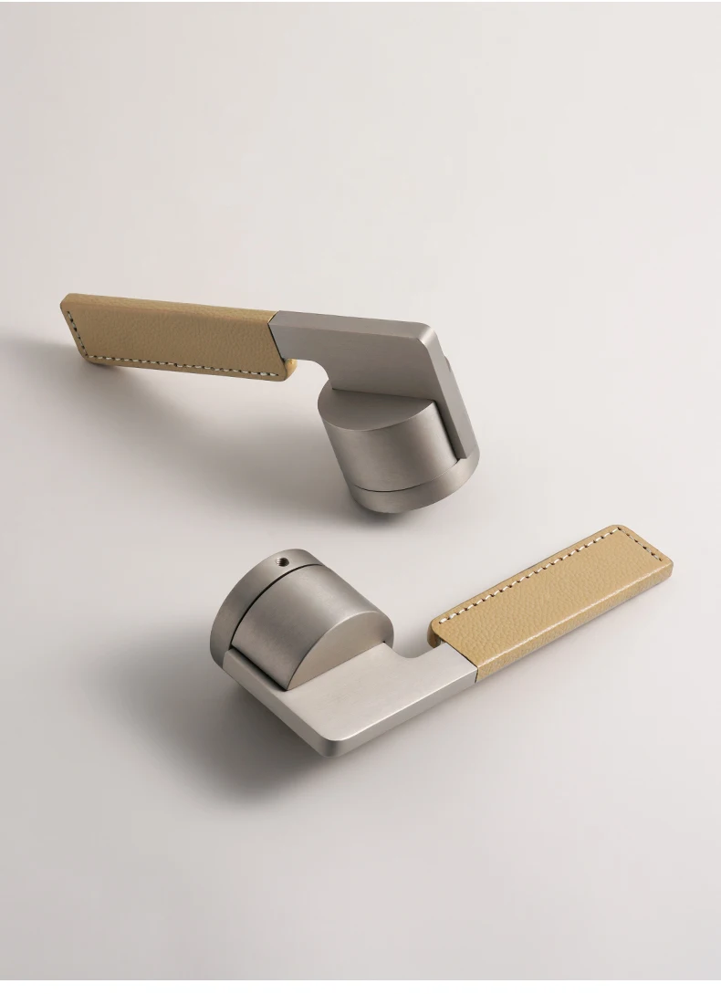 DOOROOM Luxus-Türschloss in Kamelfarbe mit Leder-Einlage, Matt-Nickel Stabförmiger Griff, Minimalistisches Innentür-Zubehör für Schlafzimmer – Detail 11