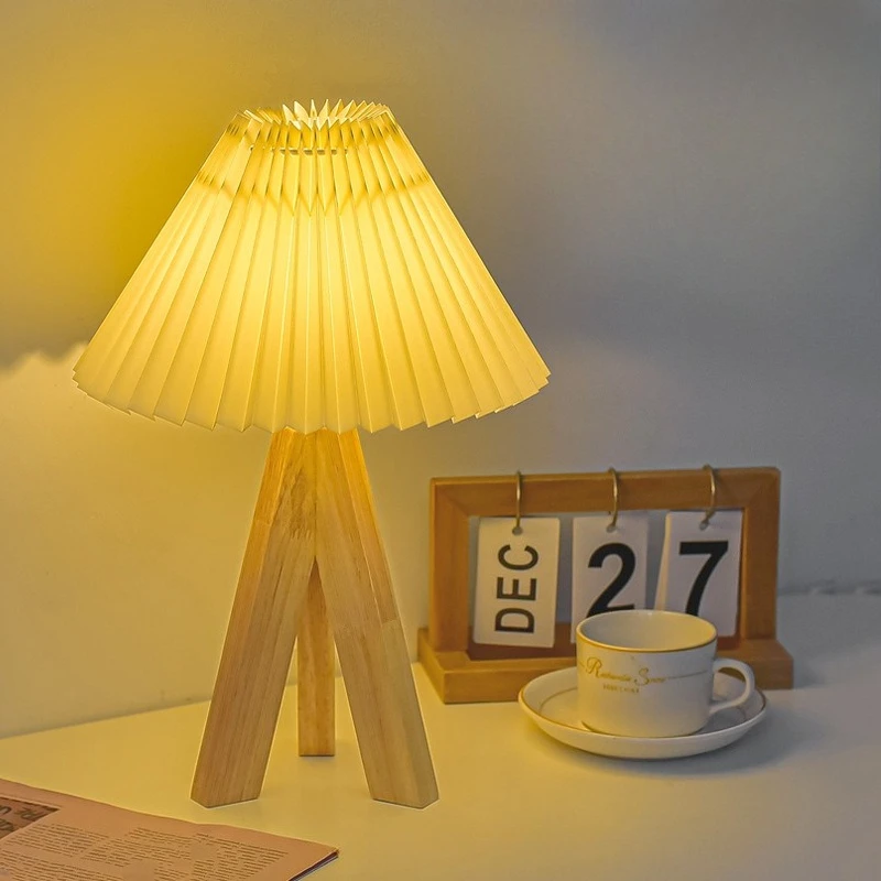 

Nordic Retro Pleated Fabric Floor Lamps Decoration Bedroom Bedsides Study Office Homestay Solid Wood Remote Control Table Lights