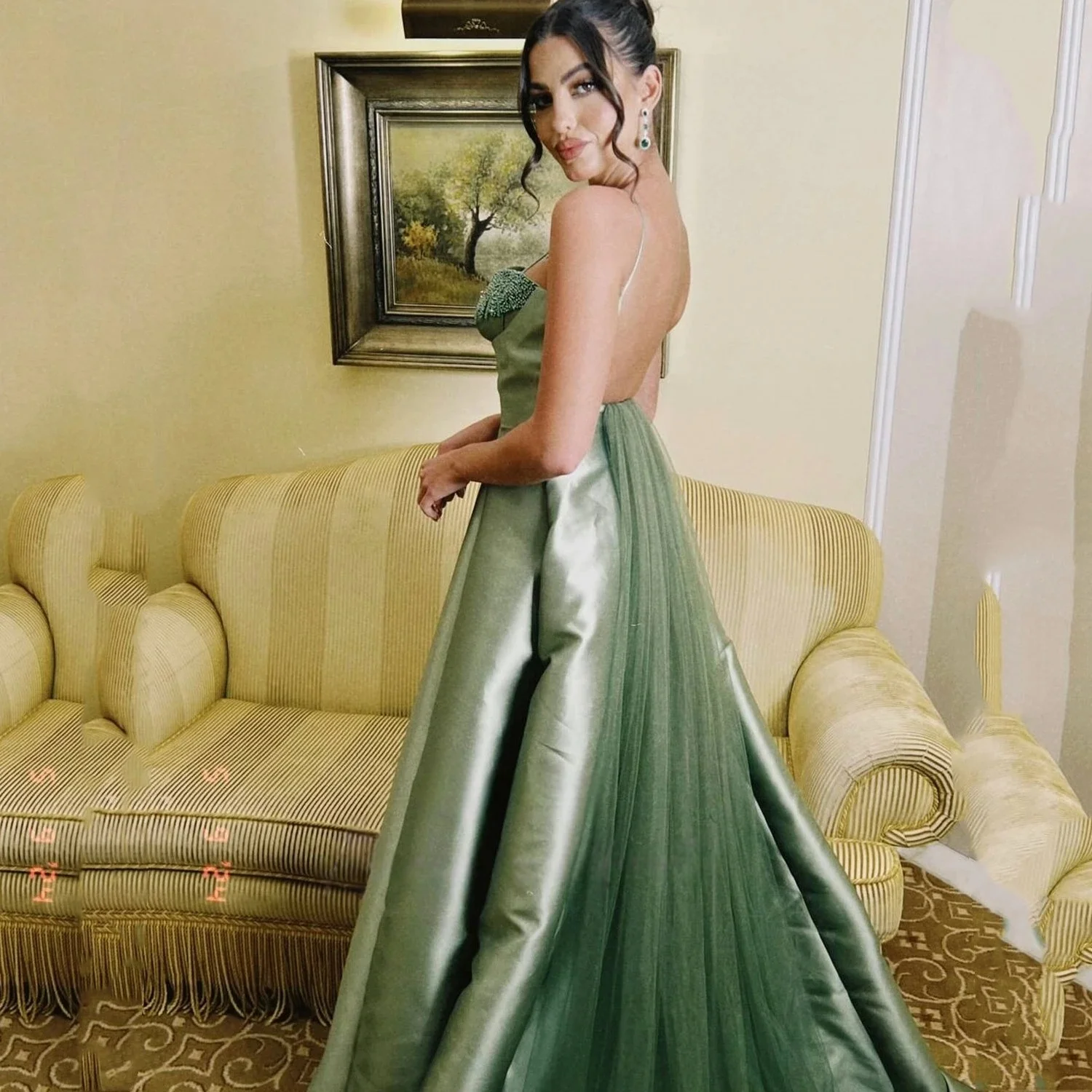 

Backless Beaded Long Bespoke Occasion Gown Evening Dresses Pastrol Unisex Jersey Retro Dubai Saudi Arabic Prom Customized
