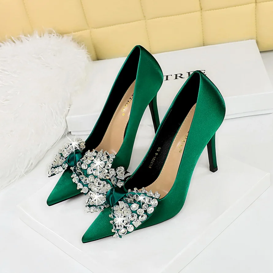 Plus Size Women Fetish 10cm High Heels Scarpins Cinderella Dress Pumps Lady Luxury Crystal Bowknot Green Light Gold Silk Shoes