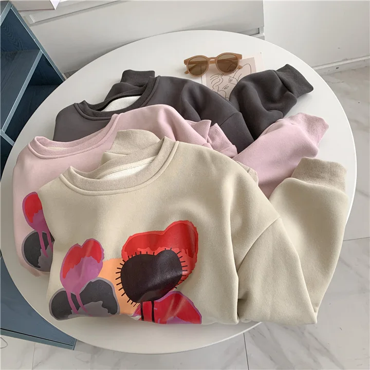 

2024 Women Thick Hoodies Heart Print Christmas Long Sleeve Fashion Sweatshirt O-Neck Women Hoodies Pullovers Outwear