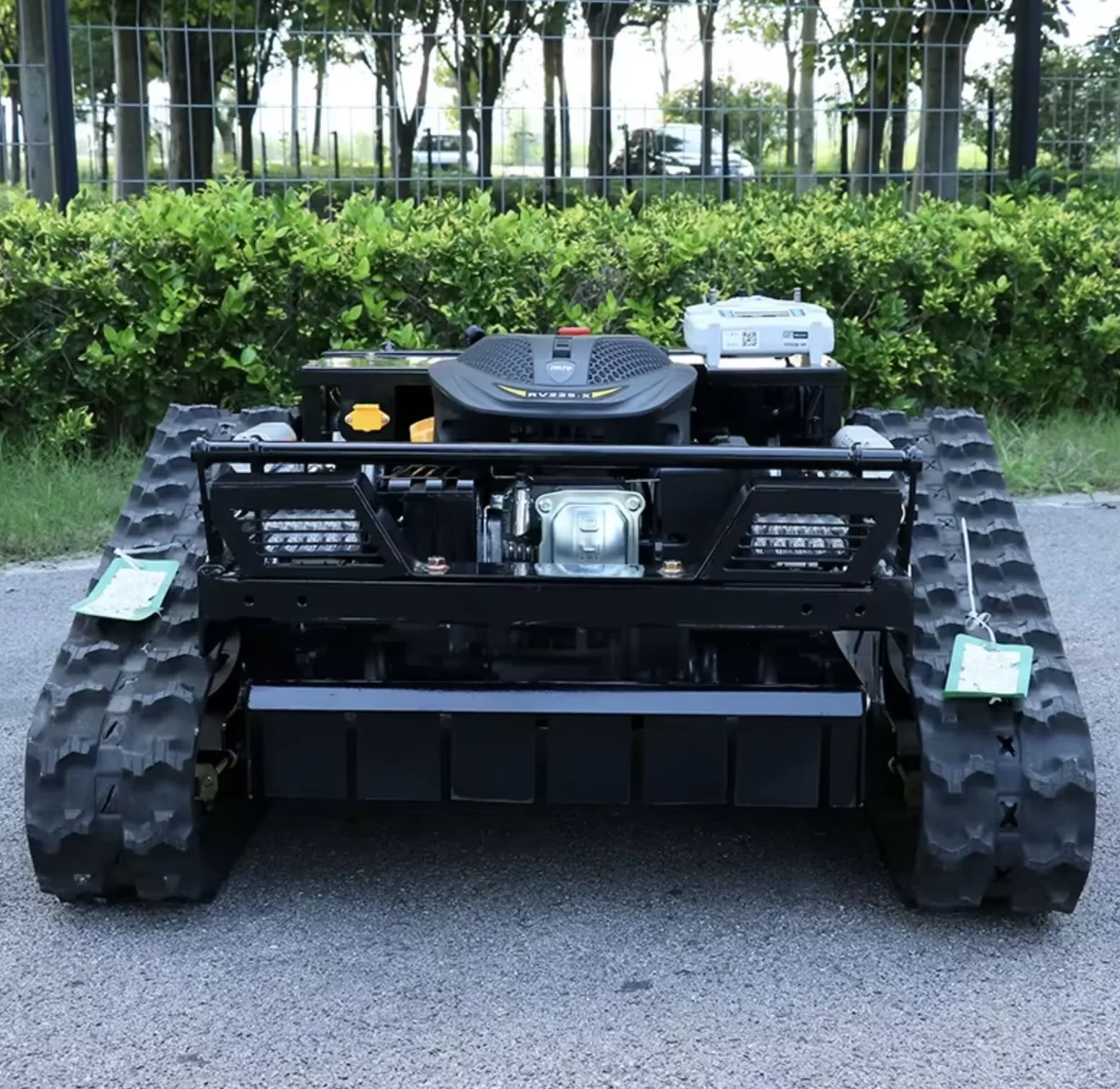 تدعم جزازة العشب للتحكم عن بعد CE EPA المخصصة للتركيب المخصص لمجرفة الثلج وتعديل الارتفاع عن بعد #5