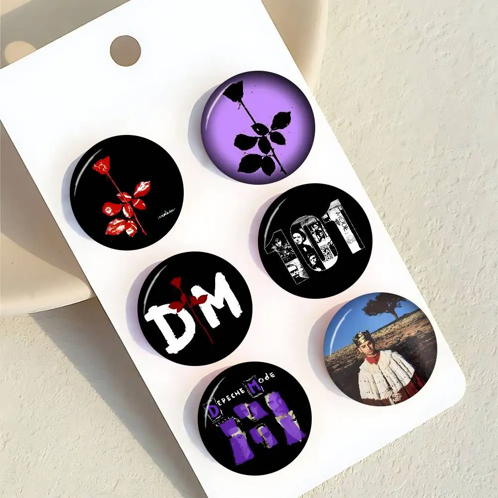 Broche Artesanal de Anime com Logo D-DEPECHE M-MODE para Roupas, Crachá de Desenho Animado, Decoração de Mochila, Acessórios de Joalheria