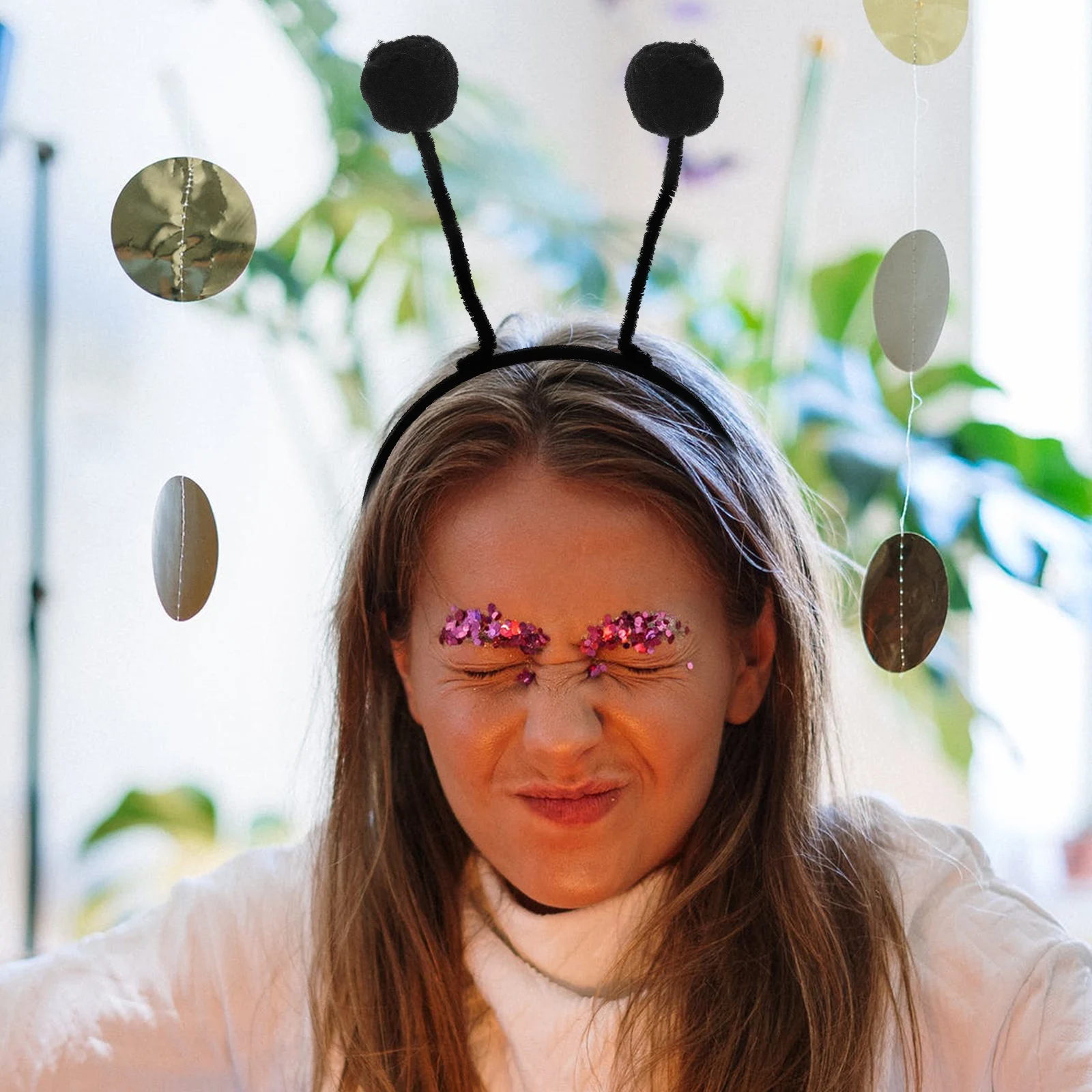 6 szt. Kreatywnych opasek na głowę z pomponem, modna ozdoba na głowę na imprezy dla kobiet, gładka powierzchnia, antypoślizgowe akcesoria do włosów do codziennego użytku.