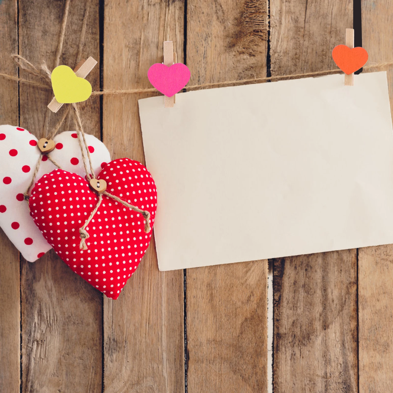 

50Pcs Heart Shape Wooden Photo Clips Colorful Small Photo Pegs for Wedding Gift Home Office Decoration Multifunctional Mini