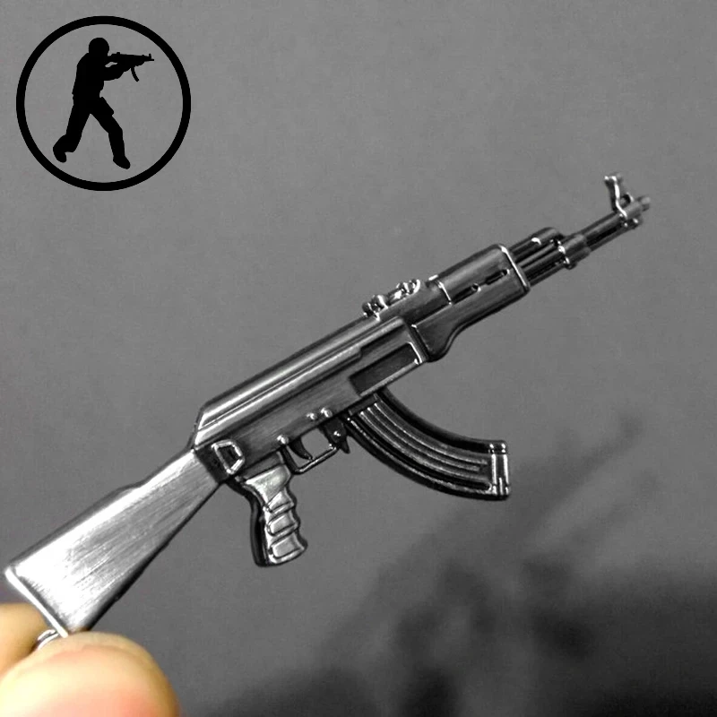 Mini Metal CS GO AK47 M16 Gun Keychain For Men Trinket Counter Strike Saber Key Chain Rifle Male Jewelry Souvenirs Party Gift
