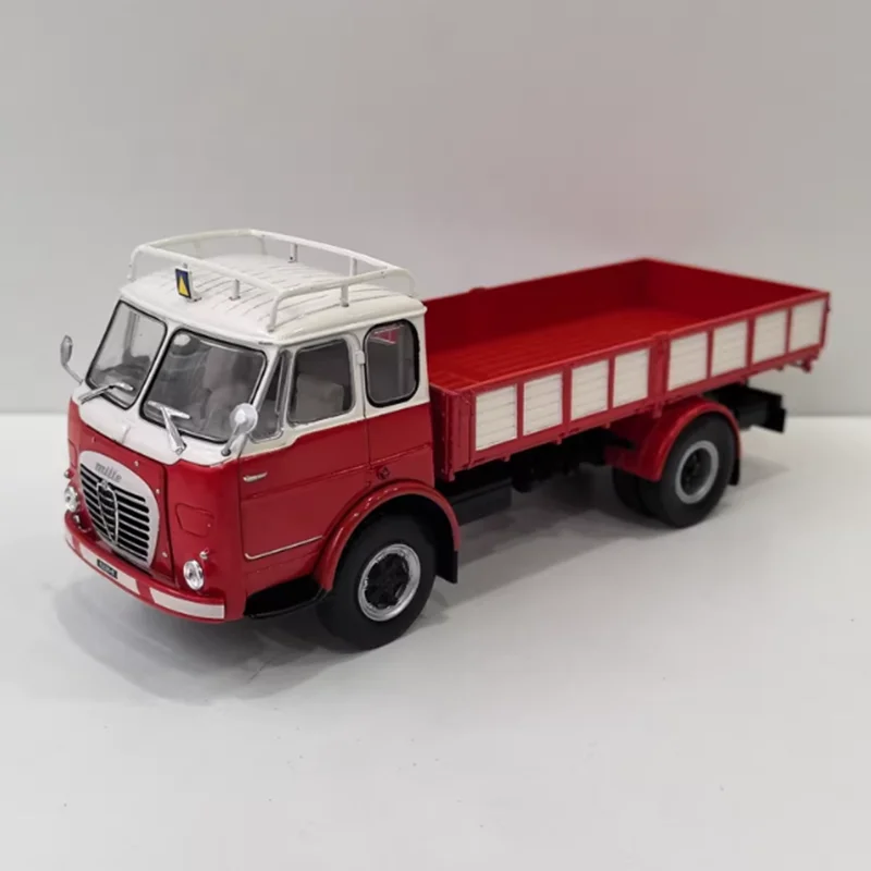 

Масштаб 1/43 ROMEO Mille, имитация сплава, модель автомобиля, статическая коллекция, украшенные праздничные подарки, игрушки, сувенирный подарок
