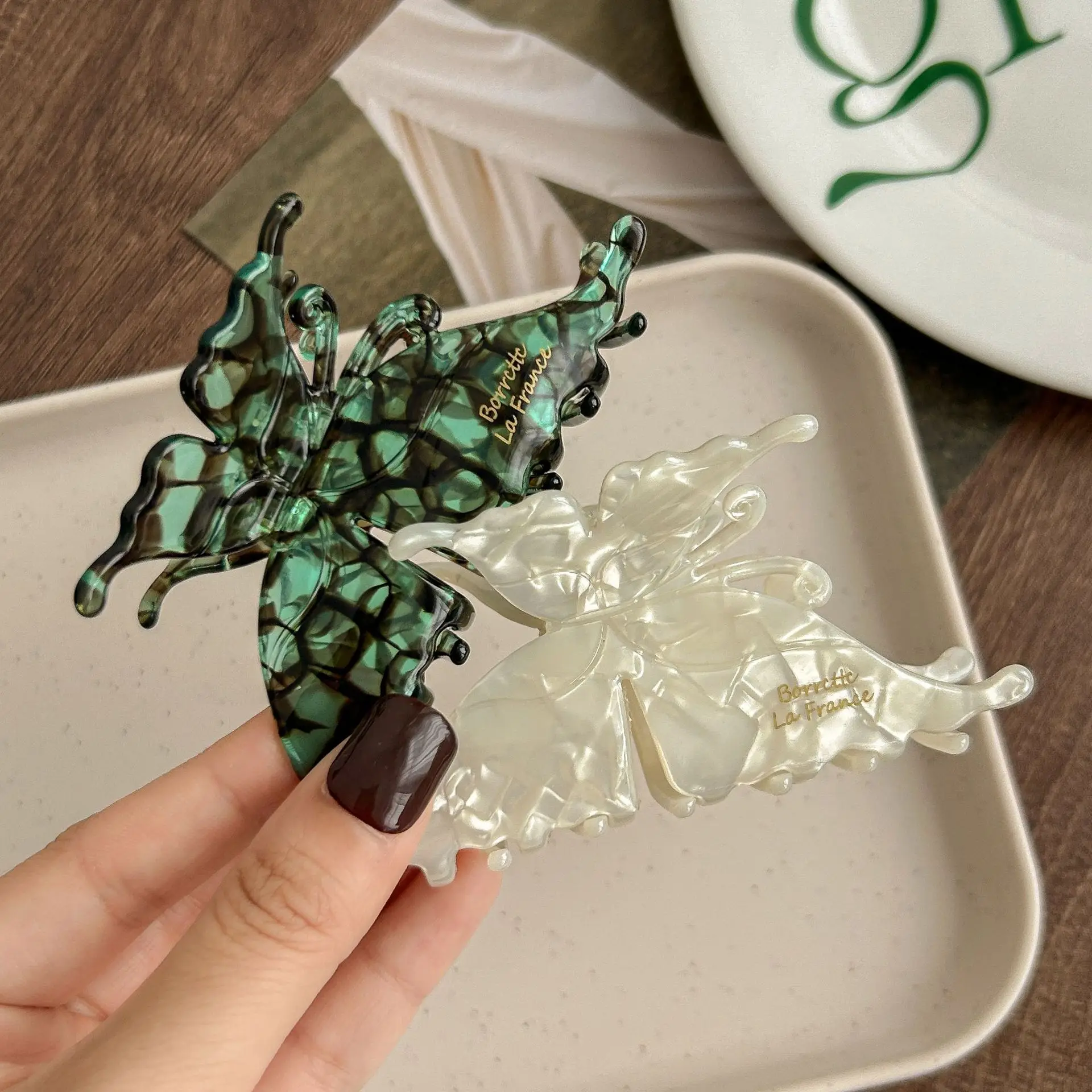 New Exquisite Acetate Hair Claws Elegant Butterfly Shark Hair Clips Barrettes For Women Korean Design Hair Accessories Headwear image 4