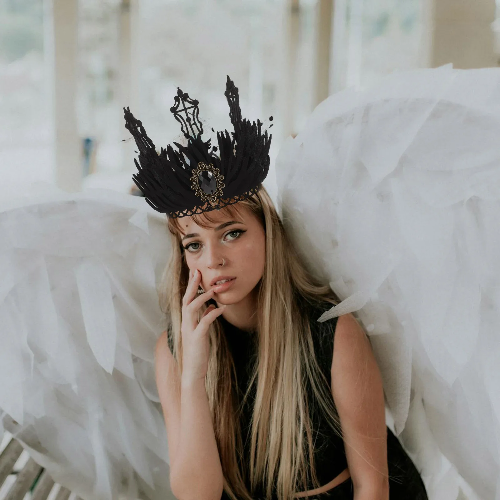 

Retro Crown Women Baroque Fairy Headpiece Cloth Girls Vintage Princess Decor Queen Tiara Hair Accessories Wedding Gothic Style