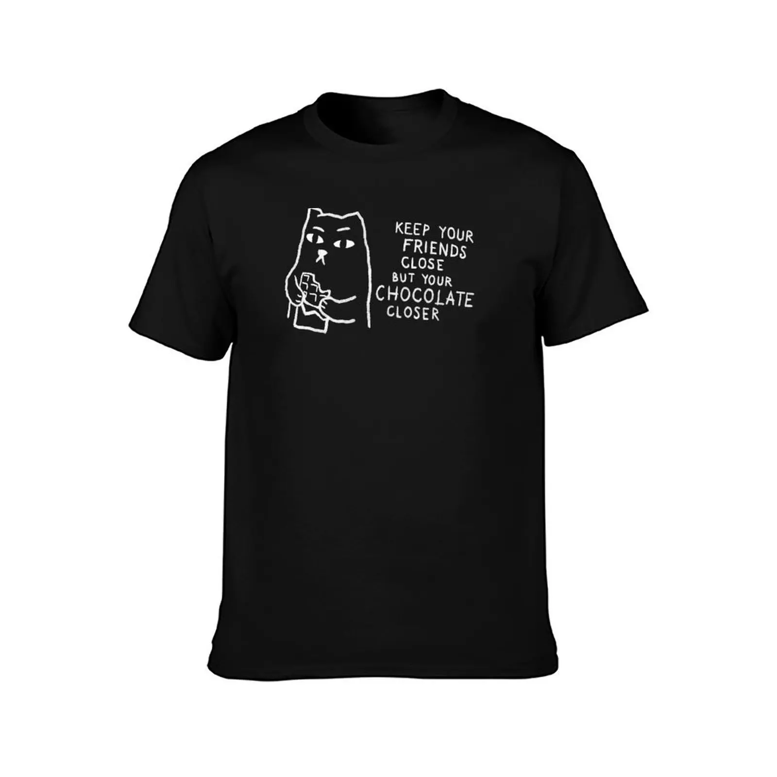 Keep your friends close. But your chocolate closer. T-Shirt Lightweight Sport Basic T-Shirt