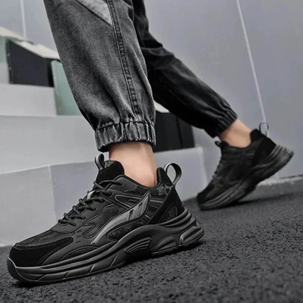 

2025 Casual Sports Shoes for Men Large-sized Soft and Breathable Mesh with Lace-up Fashionable Spring and Summer Flat Heels