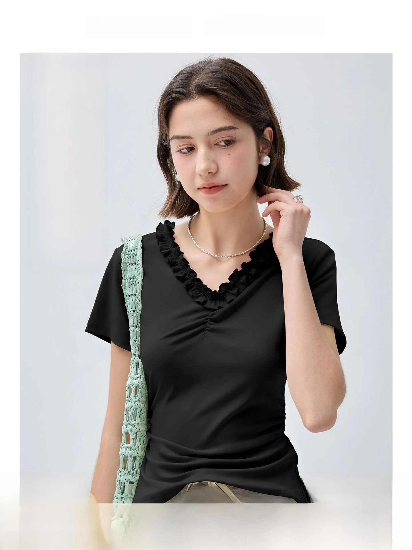 

Slim Fit Women's T-Shirt V-Neck Short Sleeve Wooden Ear Design Breathable Korean Style Office Wear Summer Versatile plus...