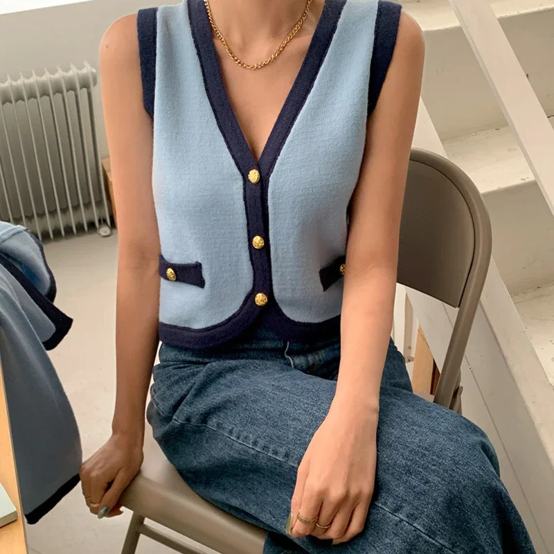 Maglione Set da due pezzi Elegante nuovo cappotto cardigan con scollo a V a maniche lunghe lavorato a maglia primaverile di alta qualità + top corto sexy a canotta corta