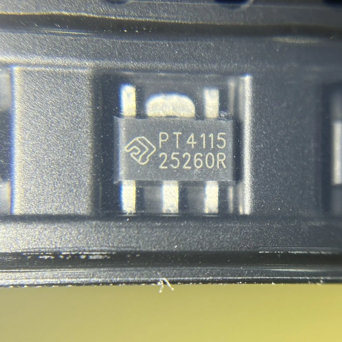 PT4115B89E-B brand new original LED driver SOT-89-5 silk-screened PT4115