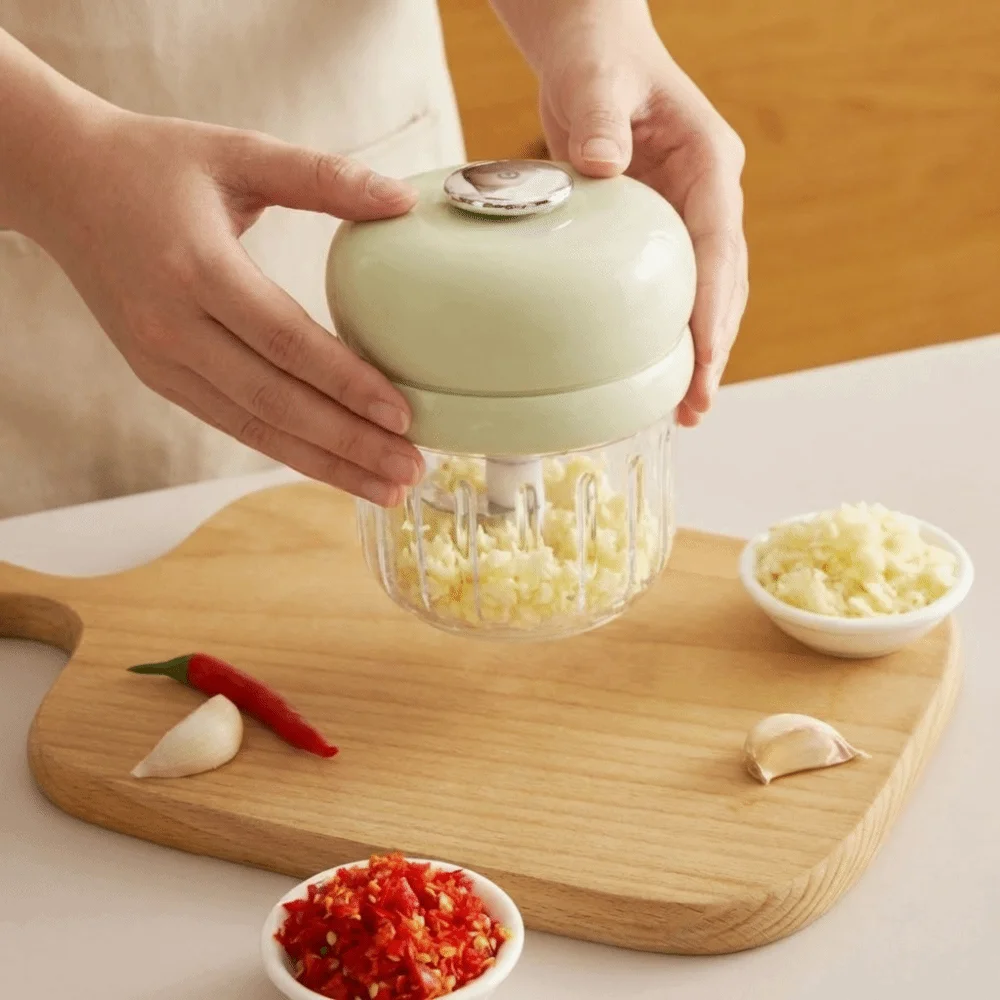 Food Processor 350ml Electric Garlic Chopper Wireless Detachable Baby Food Maker USB Charging Mini Chili Paste Maker Meal Prep