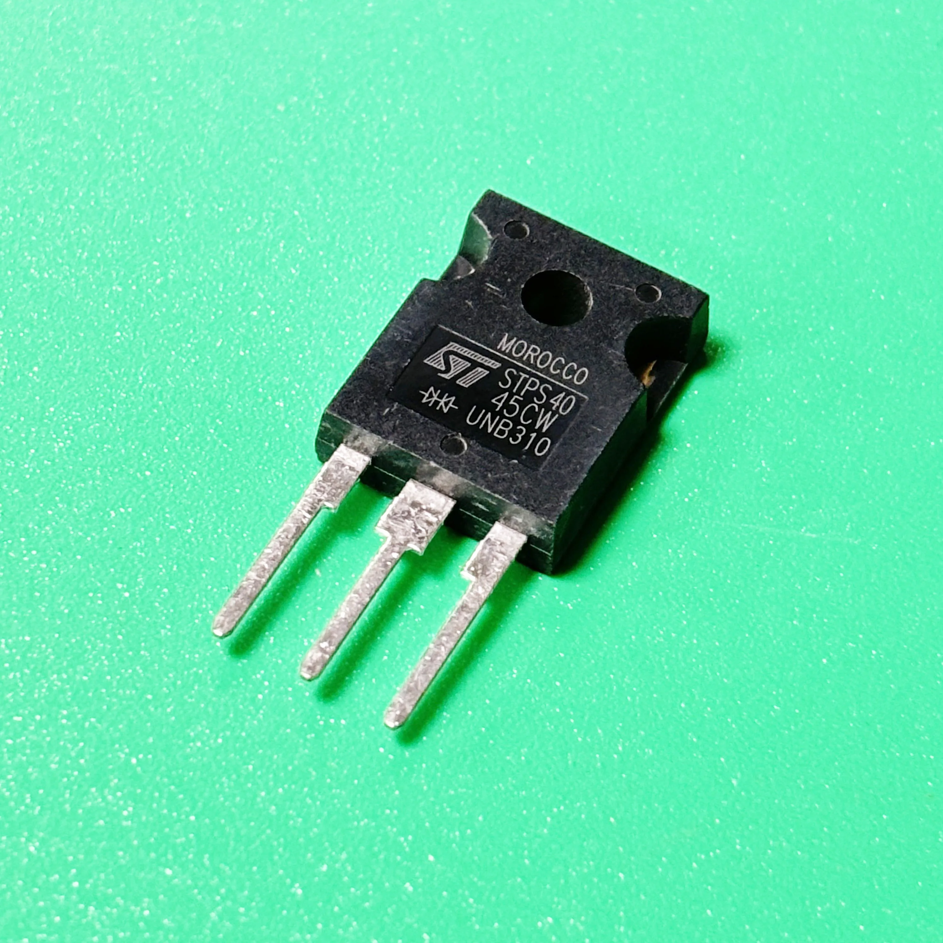 10pcs/lot STPS4045CW TO-247 STPS4045 CW DIODE ARR SCHOTT 45V 20A TO247-3 STPS4045C W STPS 4045CW ST PS4045CW