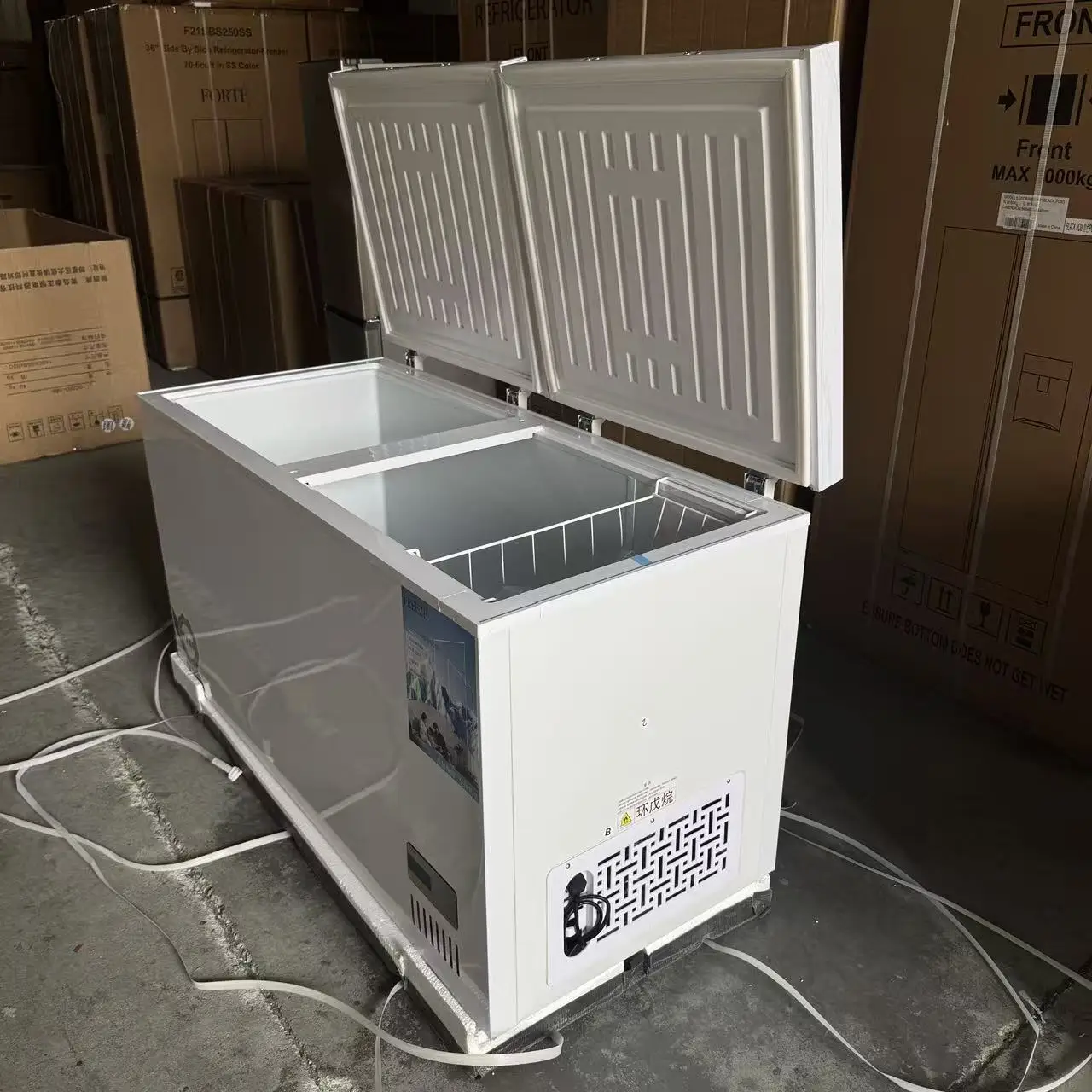 

Commercial Large-capacity Refrigeration and Freezing of Freezers Horizontal Energy-saving Single-temperature Dual-purpose Dual-t
