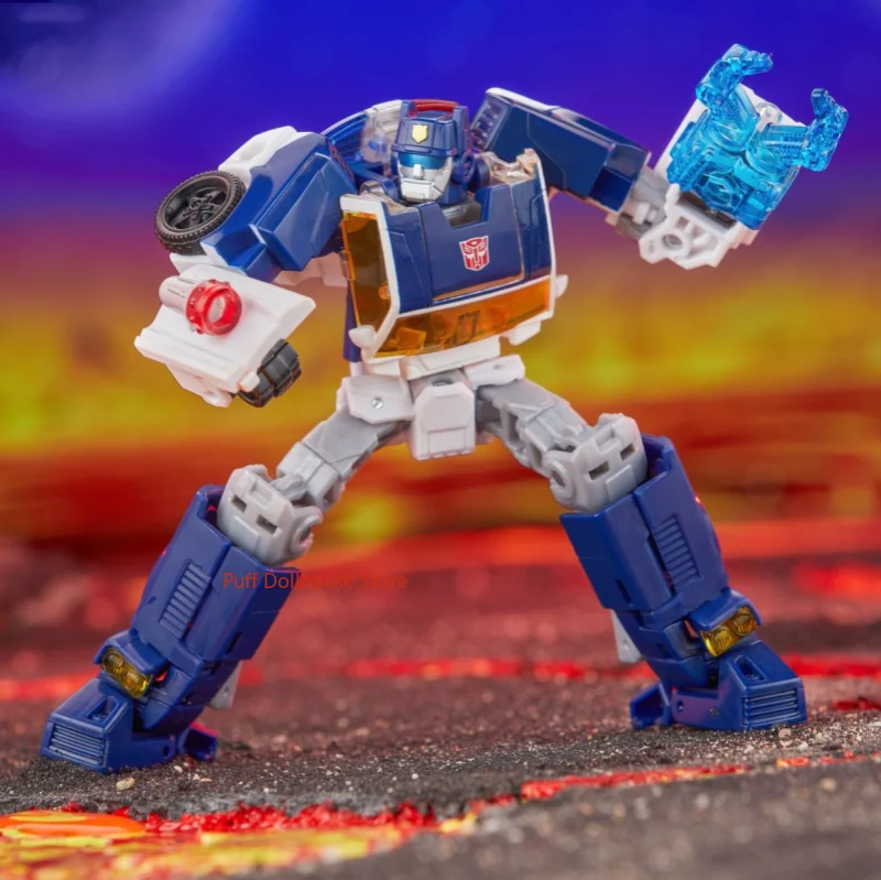 Op voorraad Originele Transformers D-Klasse Rescue Robot Universe Manhunt Animatie Karakter Action Figure Model Speelgoed Cadeau Collectie