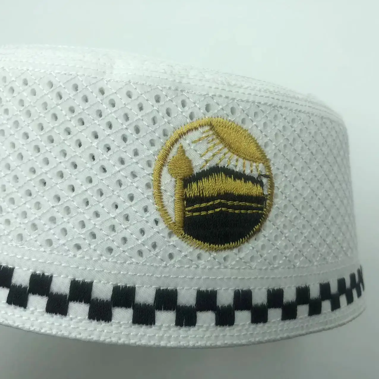 Moslim Caps Voor Mannen Kleding Belastingproducten Kalkoen Gratis Verzending Gebed Mesh Joodse Hoed Kippa Islamian Kufi Topi Borduurwerk 03267