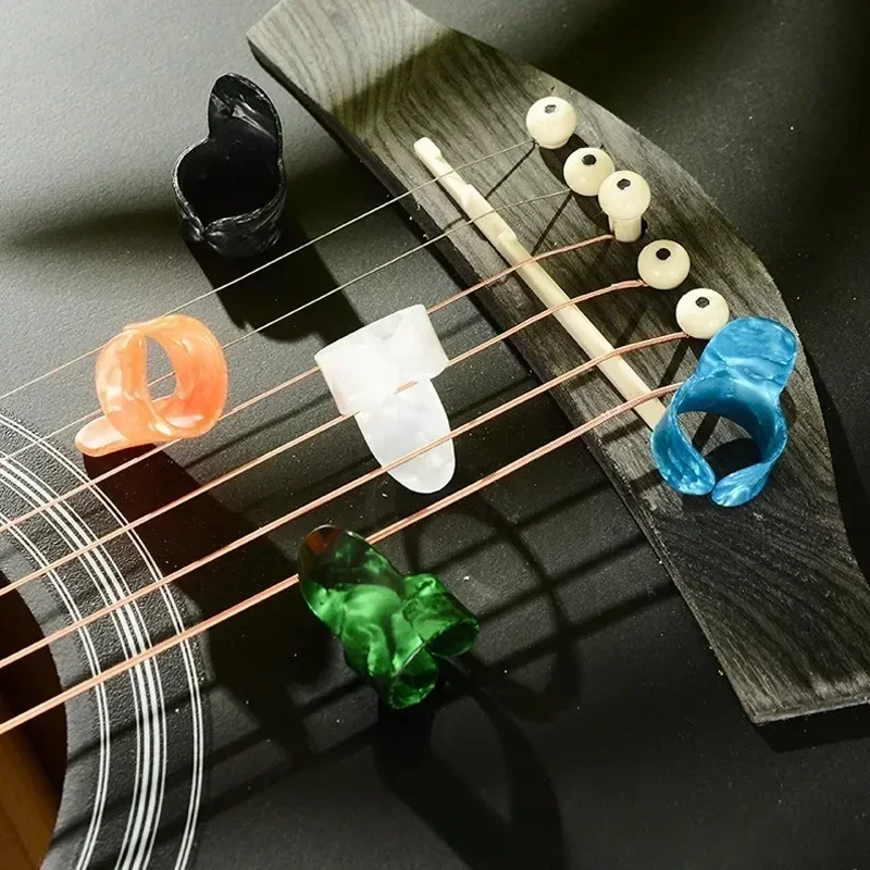 1set10pcs Thumb and Index Fingerl Thumb Finger Pick Random Color Guitar Accessories Puas Para Guitarra Guitarra Accesorios