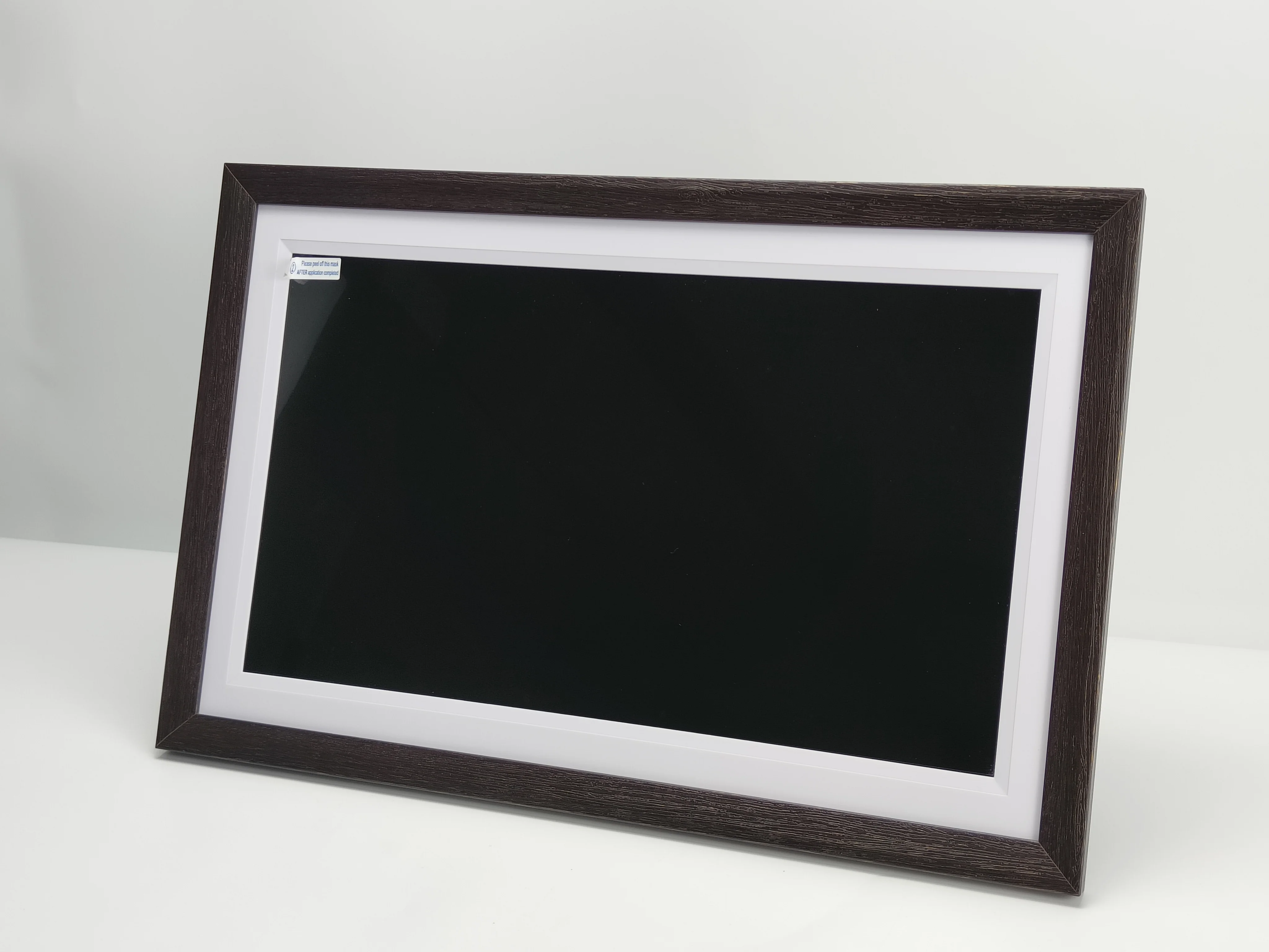 15.6 Inch Large Digital Photo Frame with 1920 * 1080 IPS Full HD Touchscreen,  32GB WiFi Smart Frame Share Photos