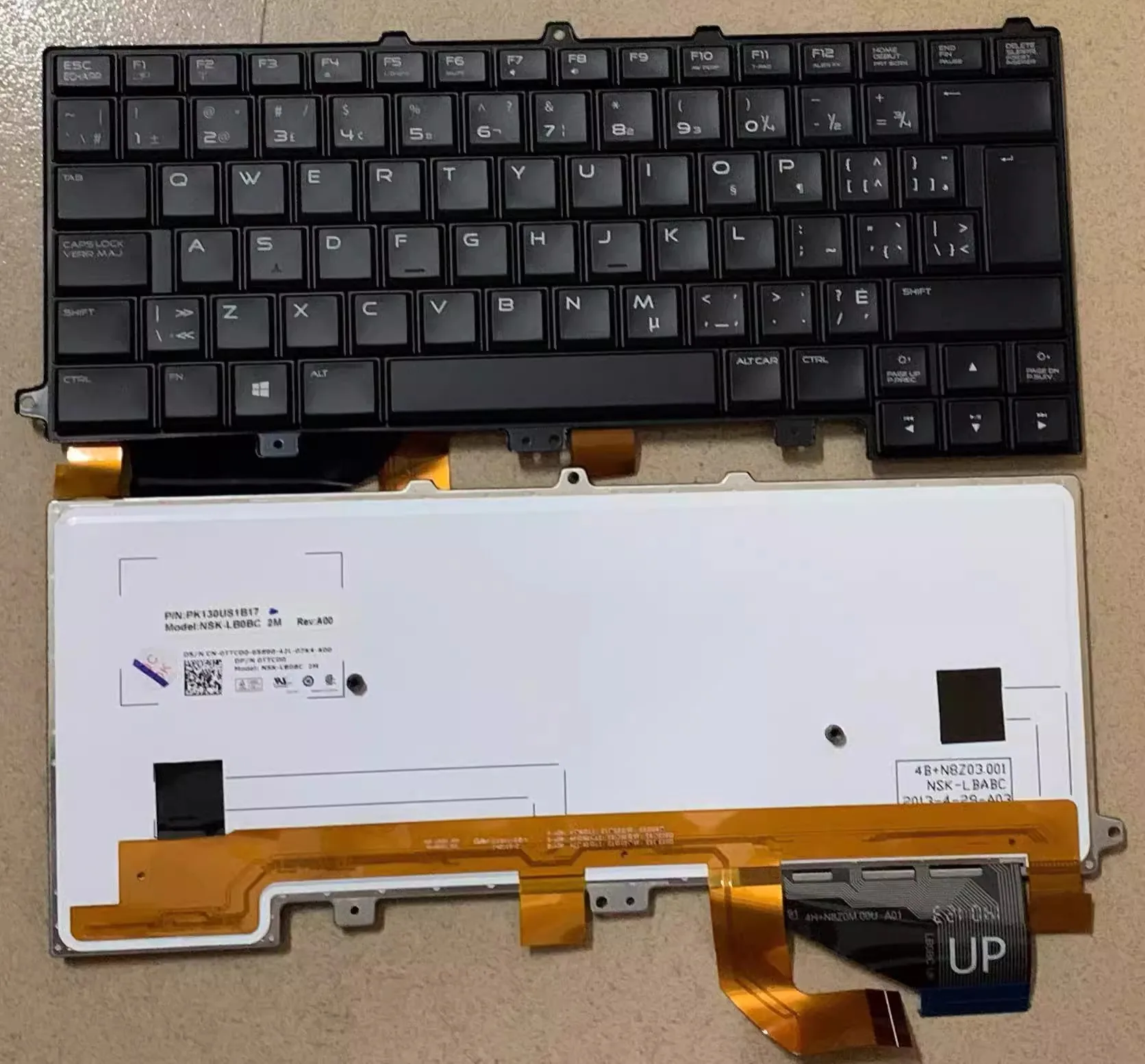 

Backlit Laptop keyboard For Dell Alienware P39G 14X M14X R3 R4 0NTD5X PK130US1B08 NSK-LB0BC