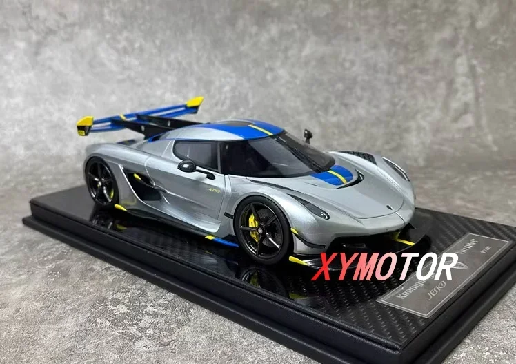 Frontiart 1:18 For Koenigsegg Jesko Attack Moon Silver Resin Diecast Model Car Kids Toys Birthday Gifts Hobby Display Collection