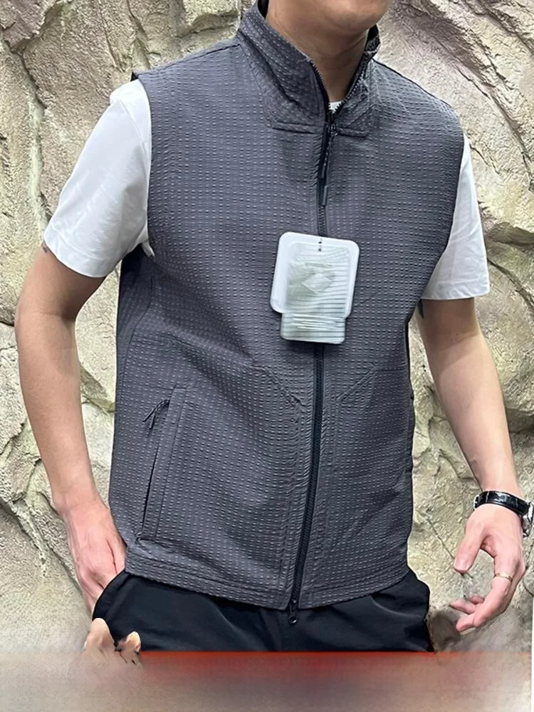 

Qui Dry Breathable Men's Outdoor Soft ell Vest Stand Collar Water Resistant Lightweight Biodeadable Polyester Fiber