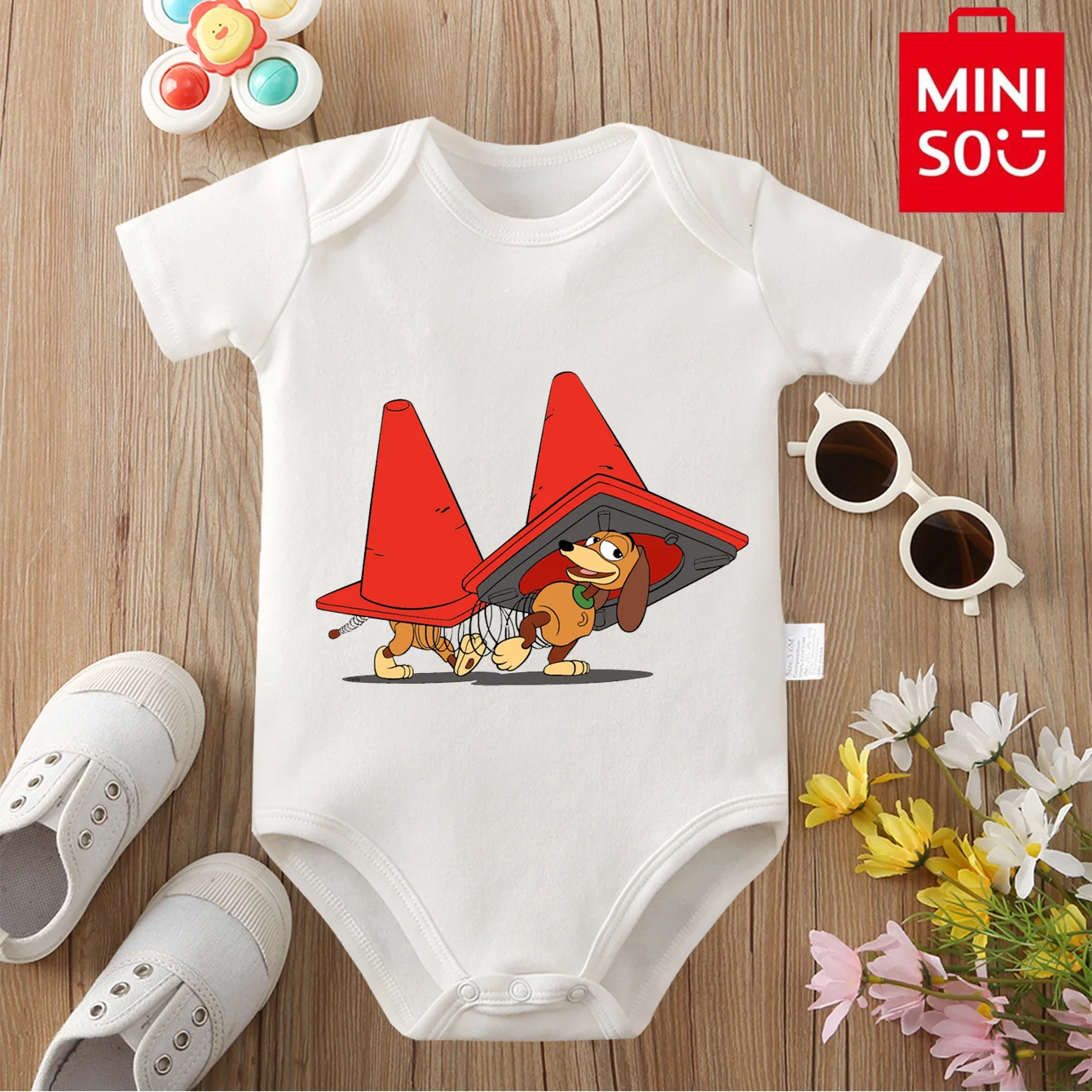 

MINISO ToyStory/Dog Print 100% Cotton Bodysuit Soft Baby Cloths Best Gift for Baby Onesie Jumpsuit for 0 To 12 Months Newborn