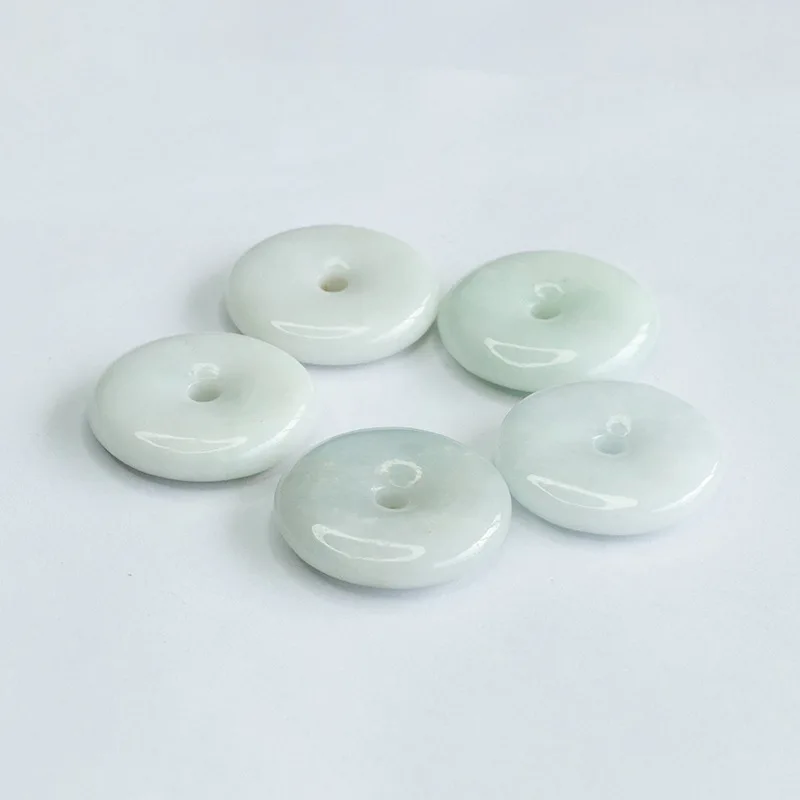 Natural Myanmar A jadeite safe buckle jade micro-flaw special offer