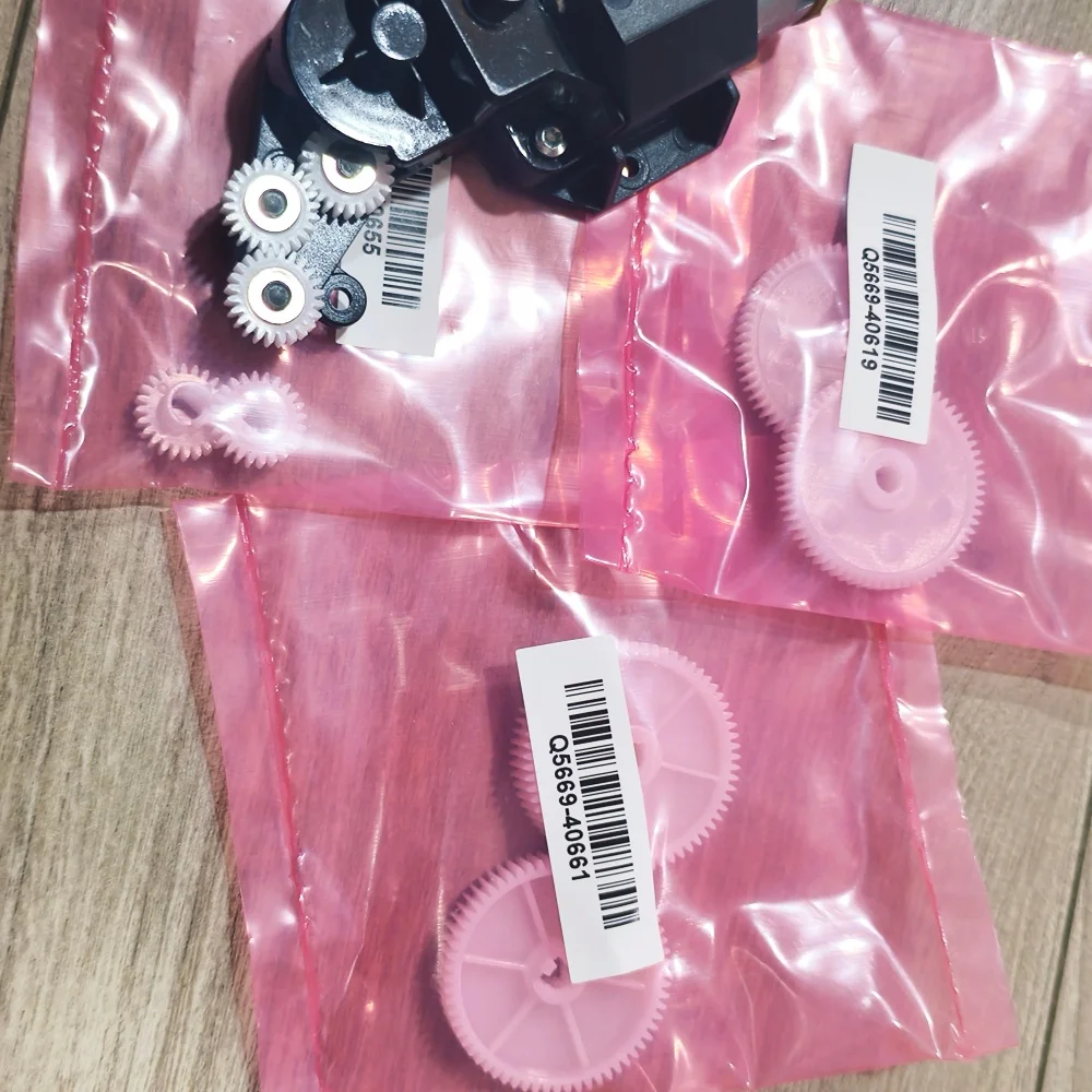 

Q6718-67017 Starwheel Motor For Designjet T610 T620 T770 T790 T795 T1100 T1200 T2300 Z2100 Z3100 Z3200 Z5400