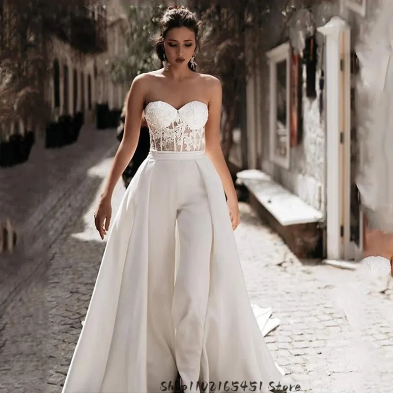 Jumpsuit Pant Suit Wedding Dresses with Detachable Train Appliques Lace Summer Beach Satin Bridal Gown 2023 Vestidos De Novia