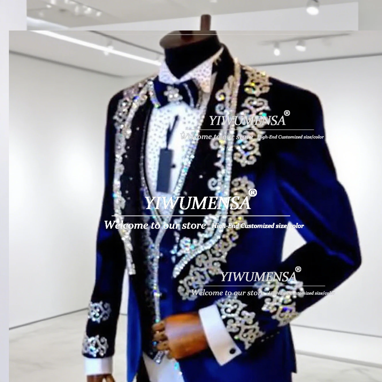 

Sparkly Sequins Suits Men For Wedding 3 Pieces Sets Crystals Beaded Velvet Groom Tuxedos Customized Man Banquet Party Clothing