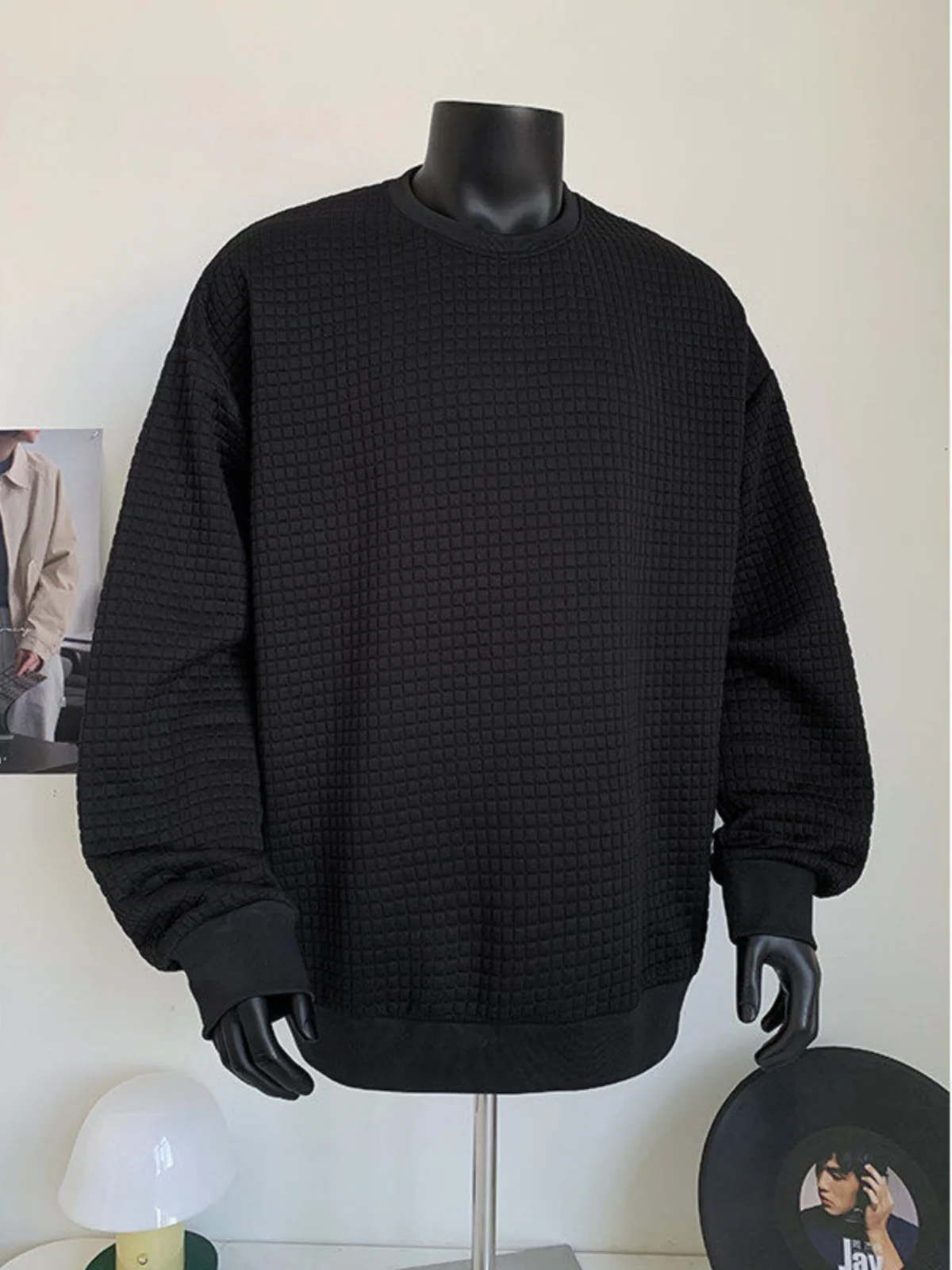 Loose Fit Men's Cre…