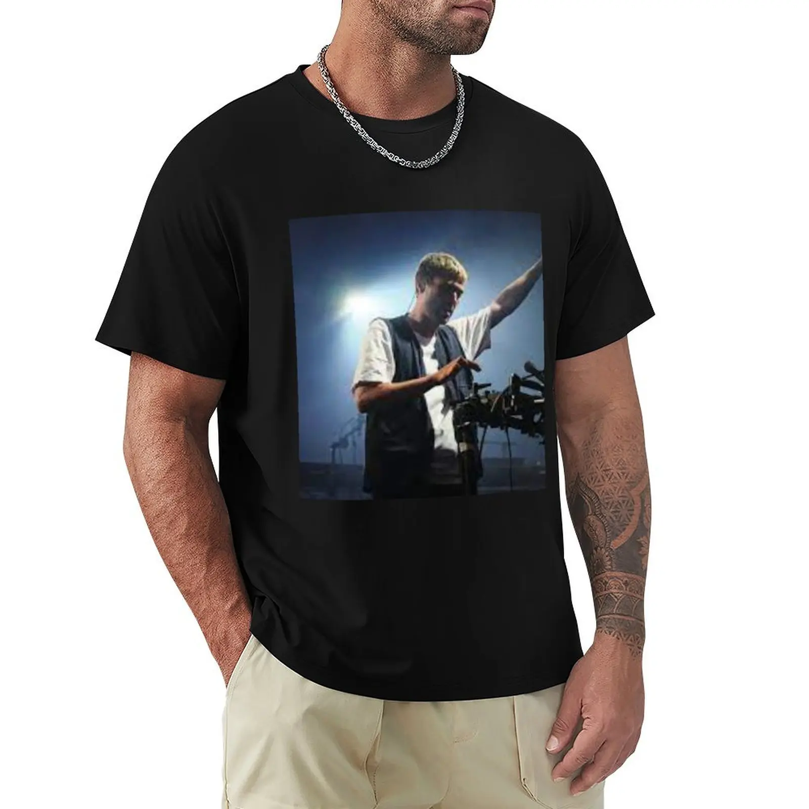 fred again T-Shirt Lightweight Running T-Shirt