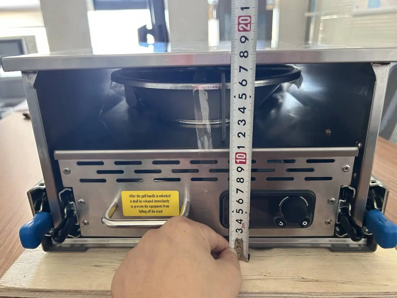 Popular 4.5kw 12v 2.5L Fuel Tank Portable Diesel Stove With Open Flame Heating And Cooking