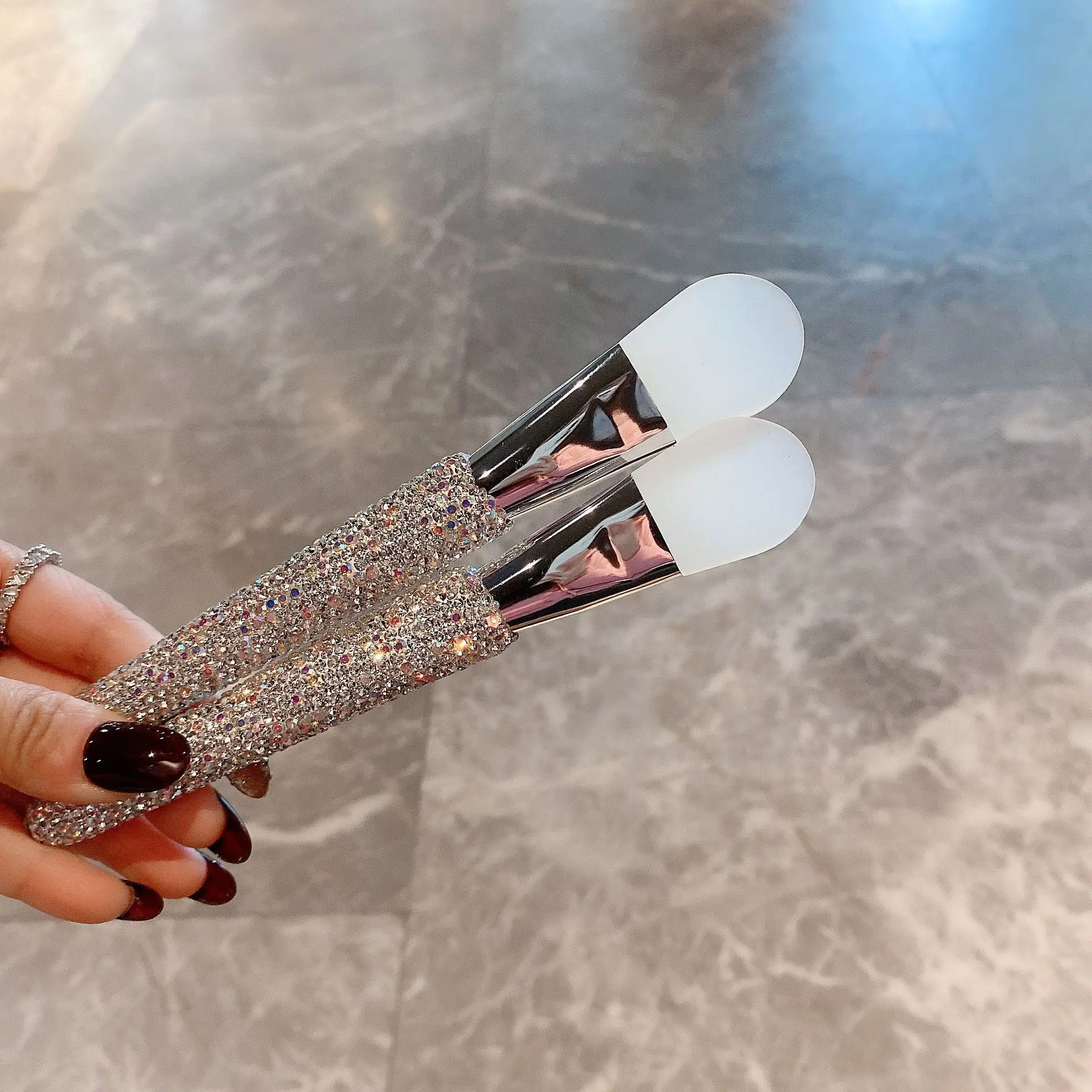 

Face Mask Brush Flat Soft Hair Facial Cleansing Skin Care Blender Foundation Applicator Concealer Brush Beauty Makeup Tool