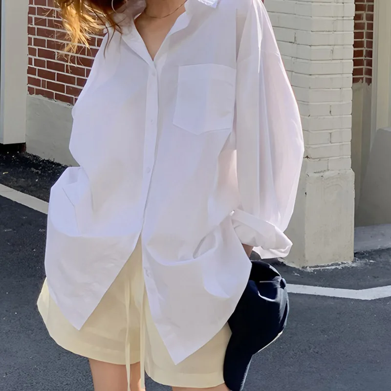 Camicette bianche da donna vintage con una tasca Manica lunga Coreano Casual Office Lady Camicie larghe Top Donna 2025 Nuova primavera autunno