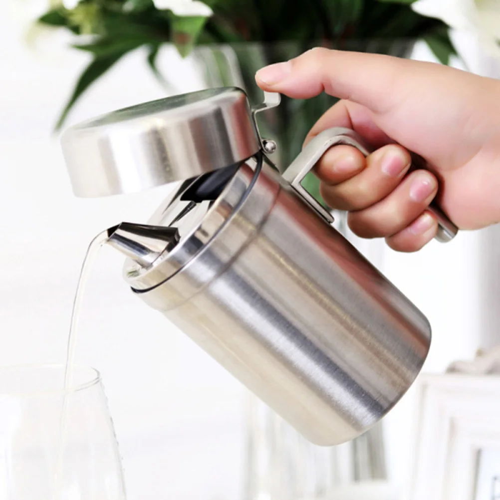 

550 Ml Cruet Cooking Oil Kitchen Storage Pot Leakproof Silver and Vinegar Bottle Container Silver Dispenser Dustproof Kitchen