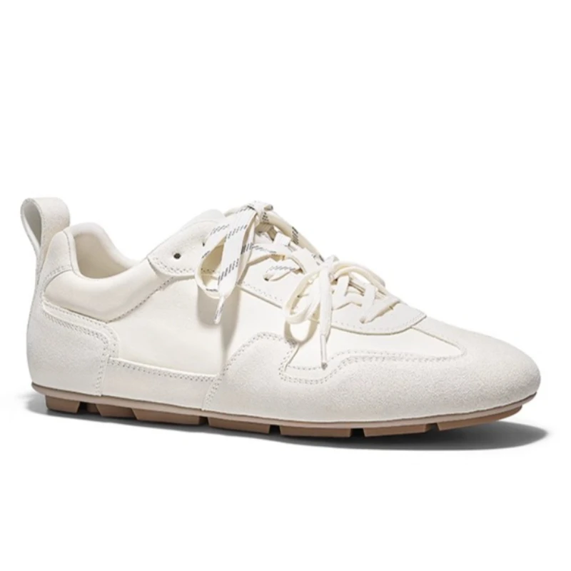 รองเท้าฝึกซ้อมอเนกประสงค์ที่เรียบง่ายหรูหราสำหรับผู้ชายและผู้หญิงรองเท้ากีฬาและรองเท้าพักผ่อนแบบมีสไตล์ย้อนยุคพื้นบางกันลื่น