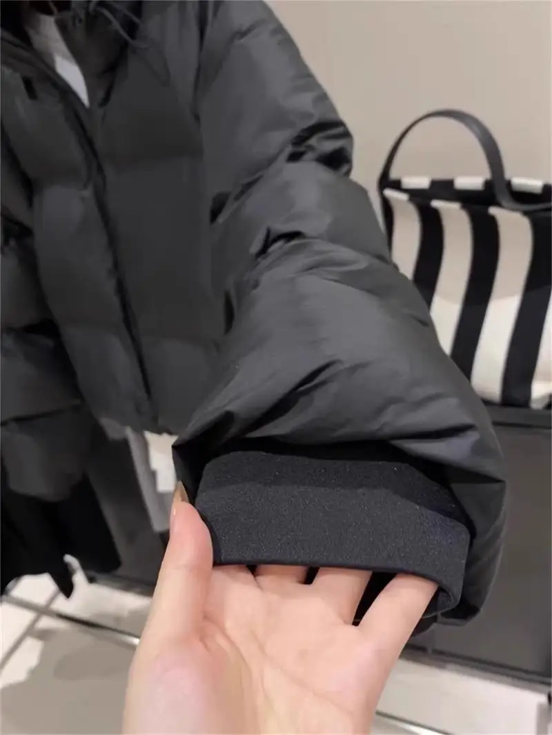 Casaco Curto com Capuz para Mulheres, Lançamento Outono Inverno, Casaco de Aodão Espo, Estilo para o Dia a Dia, Enchimen...